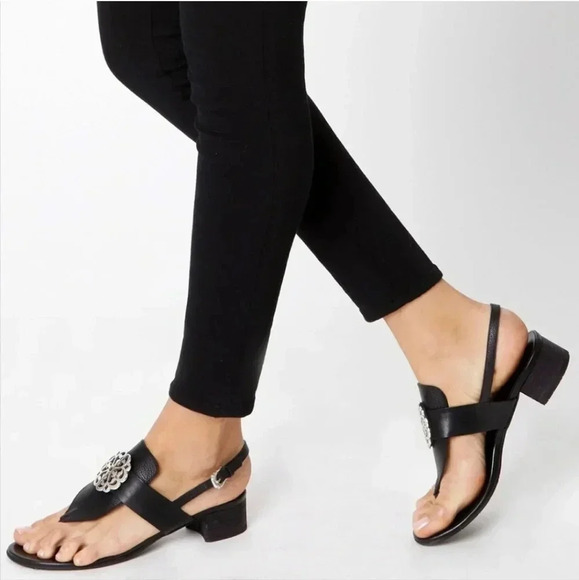 NWOT Brighton Alana Black Leather Sandal With Gold Tone Metal Hardware Size 9.5M - Picture 15 of 15